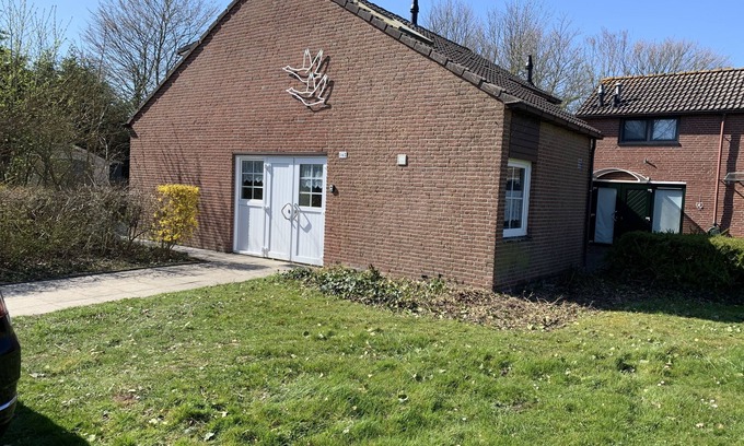 Bruinisse Maison | Exklusives Reihenendhaus