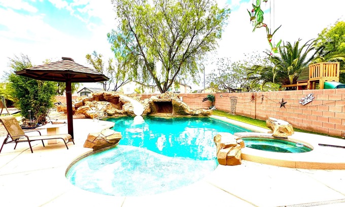 Hidden Canyon Estates Maison | Expansive Fully Furnished 4-Bedroom Home w/Pool – Perfect for Traveling Pros