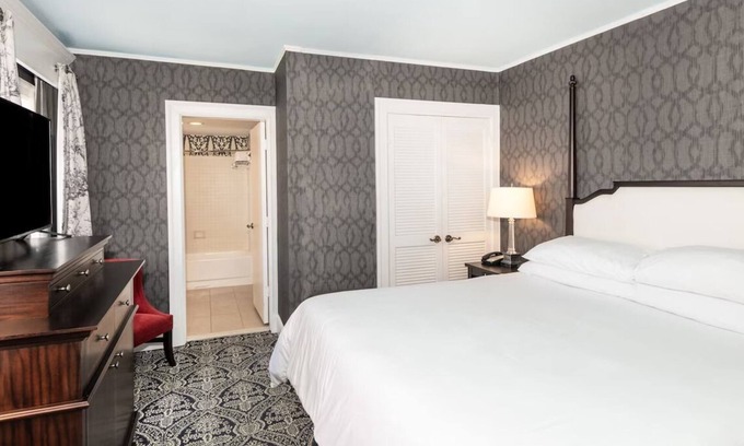 Historic District Hôtel | Experience History in Annapolis, Near Chesapeake Bay & Beaches!