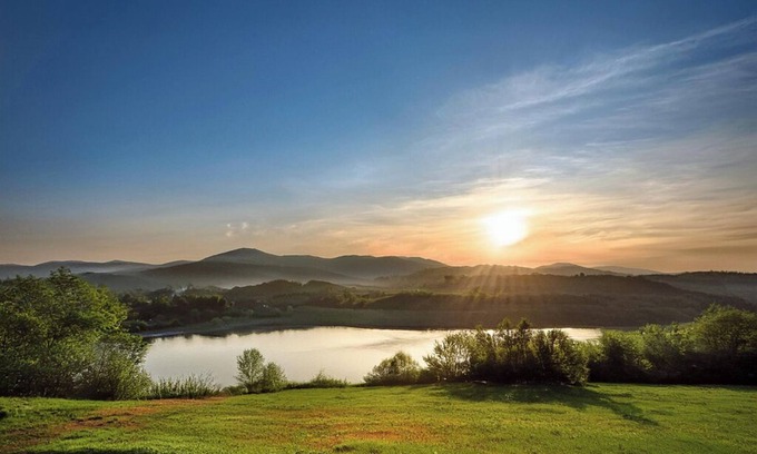Talmaciu Location De VR | Experience nature up close - overnight stay at the foot of the Făgăraș Mountains