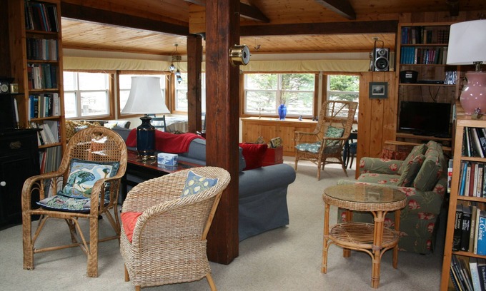 New Bonaventure Cottage | Expérience paix et la tranquillité au gîte de charme dans les petites collectivités de pêche.