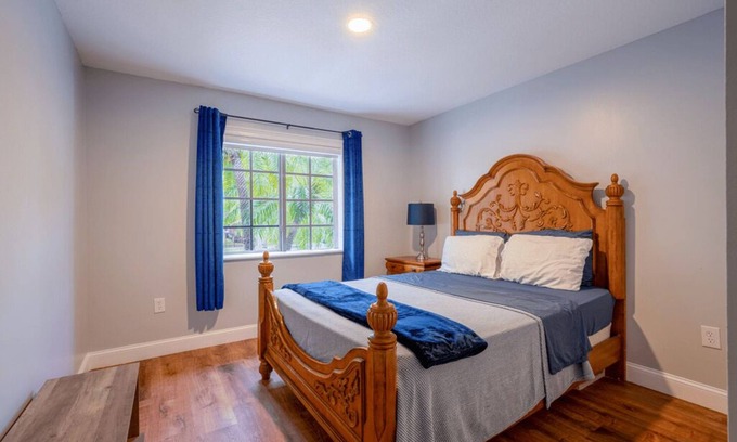Princeton Maison | Explore South Florida from this comfy family-friendly home!