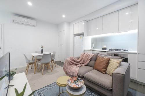 Footscray Appartement | Exquisite And Warm 1br Nest In Footscray Pool Gym