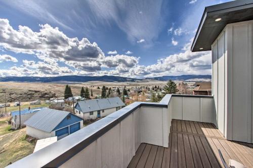 Philipsburg Maison | Exquisite Discovery Mtn Home with Sweeping Views!