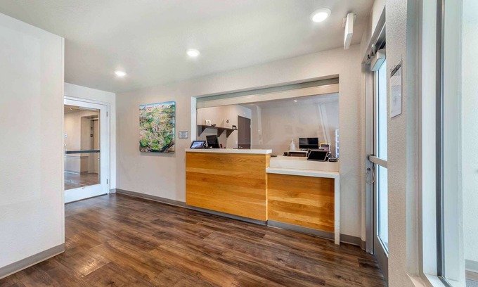 Deerfield Beach Hôtel | Extended Stay America Select Suites Deerfield Beach