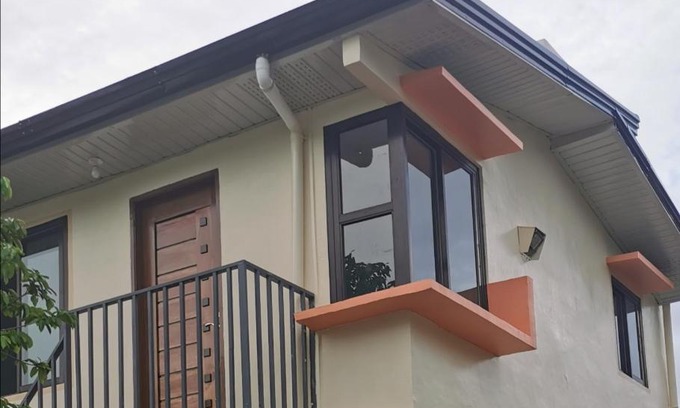 Pagsanjan Maison | EZ & V Guesthouse