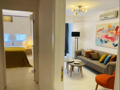 Marmaris City Center Appartement | Ezgi's Apartment with Private Garden in Marmaris