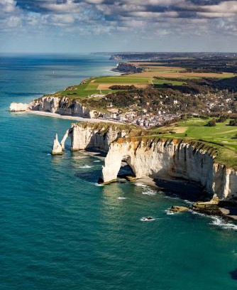 Fecamp Appartement | Fécamp, Etretat, Yport, joli appartement tout près de la plage et de la gare, zéro six soixante dix-huit soixante treize trente six quatre vingt onze