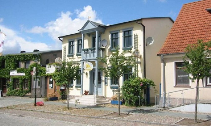 Sagard Appartement | F-1065 Brunnenaue - Brunnenaue group house F-1065