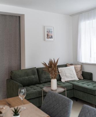 Elmberg Appartement | F13 apartments