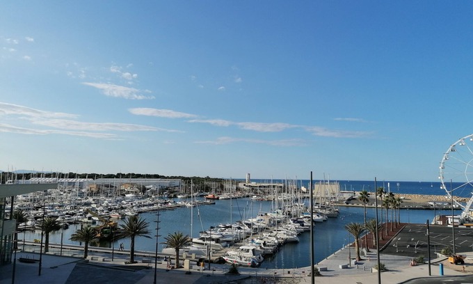 La Jetee Appartement | F2 VUE PORT ET MER, 20 METRES PLAGE