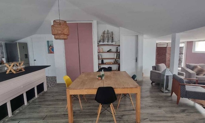 Sidi Fredj Appartement | F2 in "Dareddroudj" apartment hotel - sea view - 25 M² terrace - garden - swimming pool