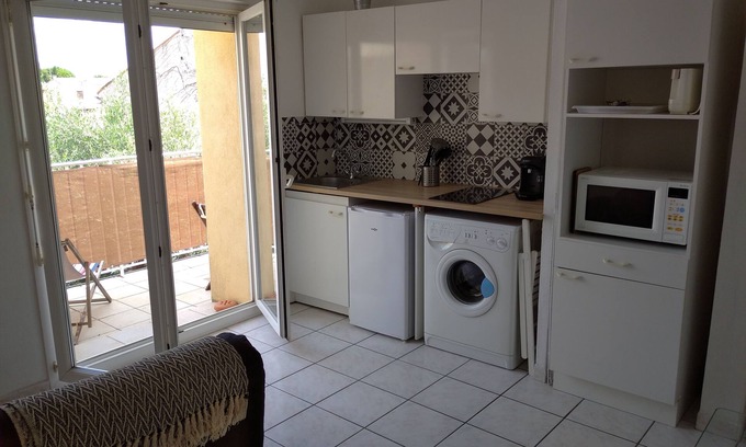 Perols Appartement | F2 avec terrasse à 5 minutes des plages de Carnon