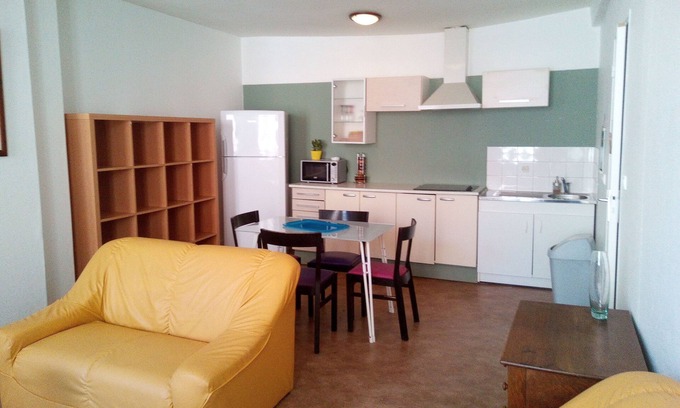 Ferrieres Appartement | appartement f3 dans village médiéval Ferriere en Gatinais