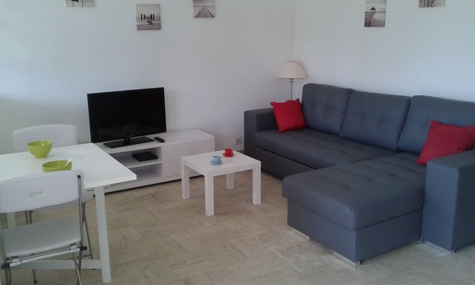 Vico Appartement | APPARTEMENT F3 BORD DE MER