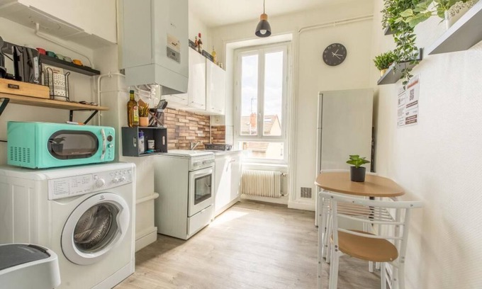 La Gare Appartement | F3 Av république avec garage (c)