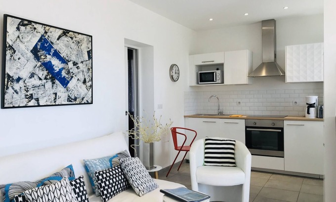 La Ciotat Appartement | F3 en front de mer, plage, clim., wifi, terrasse privée, parking