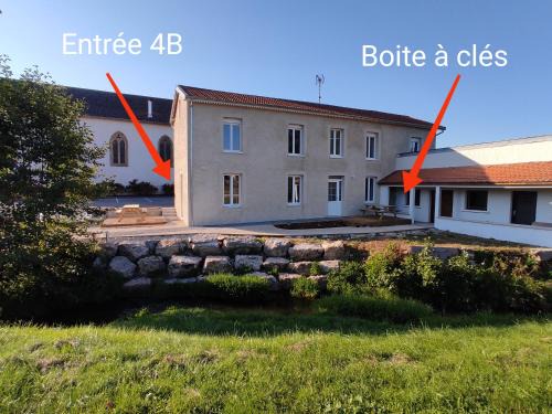 Domvallier Appartement | F3 meublés proche du circuit automobile International et du karting de Juvaincourt