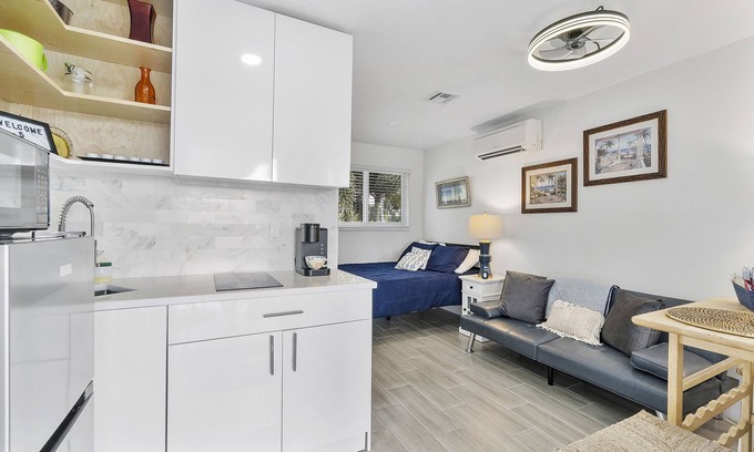 Cypress Point Appartement | Fab Studio Efficiency at Pompano Beach Pointe!