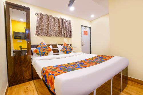 Goregaon West Maison | FabExpress Metro Galaxy Inn - Nesco Exhibition Centre