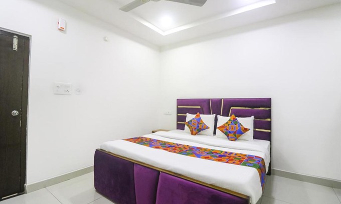 Hyderabad Hôtel | FabExpress Viraaj Suites