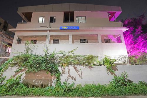 Pune Appartement | FabHotel AJ Residency Airport Stay