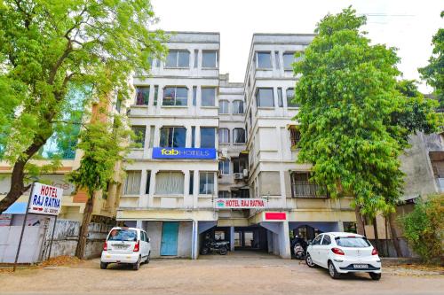Ellis Bridge Hôtel | FabHotel Raj Ratna - Nr Ashram Road