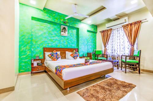 Wakad Hôtel | FabHotel Ranjanas - Nr humkar Chowk