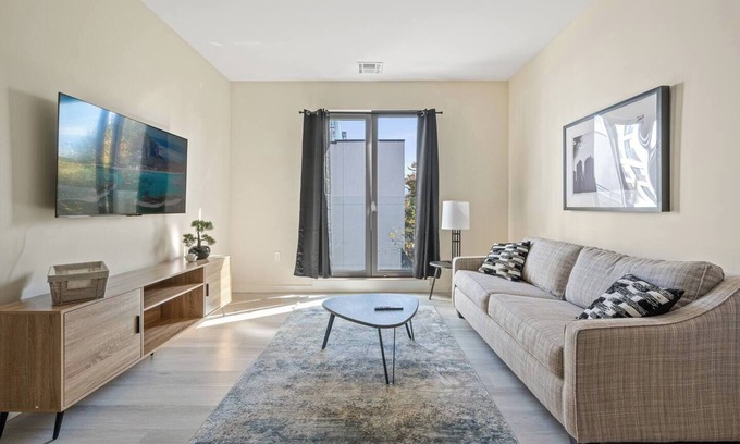 Newark Hôtel | Fabulous 2BR ! Free Parking ! 30 Min to NYC !