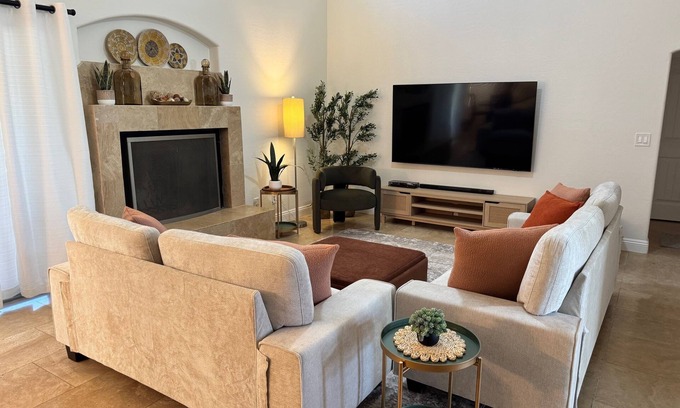 Paradise Valley Village Maison | Fabulous 4-bedroom house with pool in Scottsdale