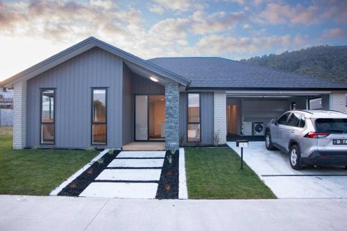 Pukehangi Maison | Fabulous 4 Bedrooms House in Rotorua