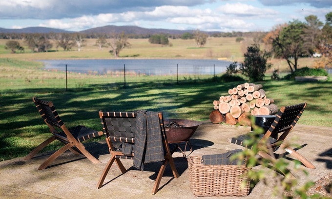 Bungendore Autre | Fabulous Large home for families, friends or large groups on Butmaroo Station