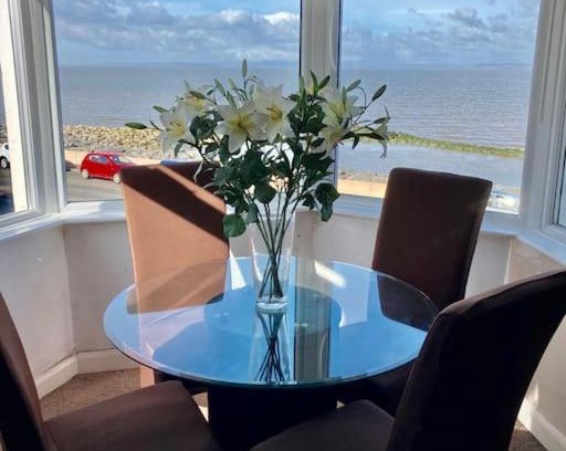 Bare Appartement | fabulous sea views and sunsets