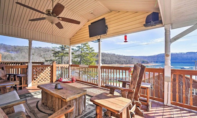 Flat Hollow Marina Maison | Fabulous view, walking distance from Flat Hollow Marina