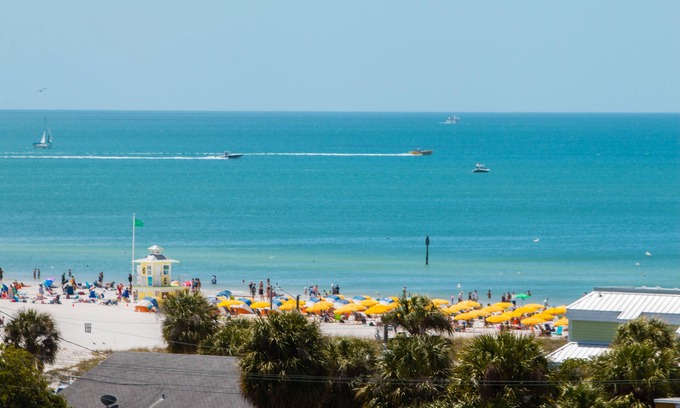 Bay Esplanade Hôtel | Fairfield Inn & Suites by Marriott Clearwater Beach
