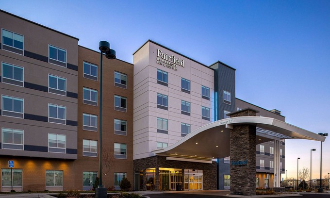 Gateway Hôtel | Fairfield Inn & Suites by Marriott Denver Airport at Gateway Park