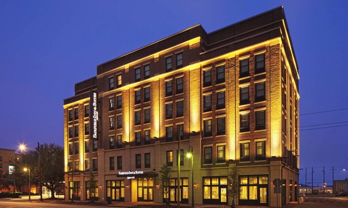 Yamacraw Village Hôtel | Fairfield Inn & Suites Savannah Downtown/Historic District