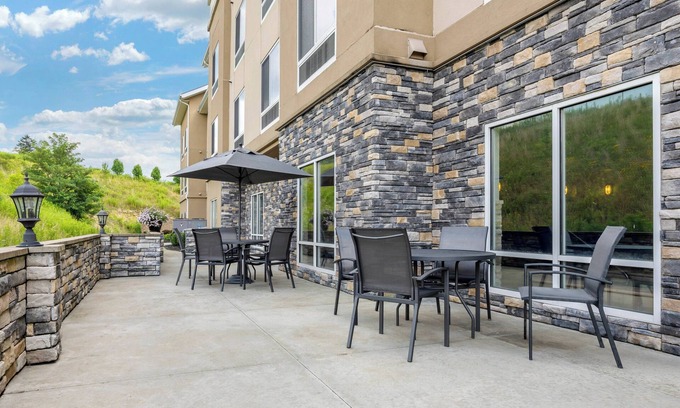 Slippery Rock Hôtel | Fairfield Inn & Suites by Marriott Slippery Rock