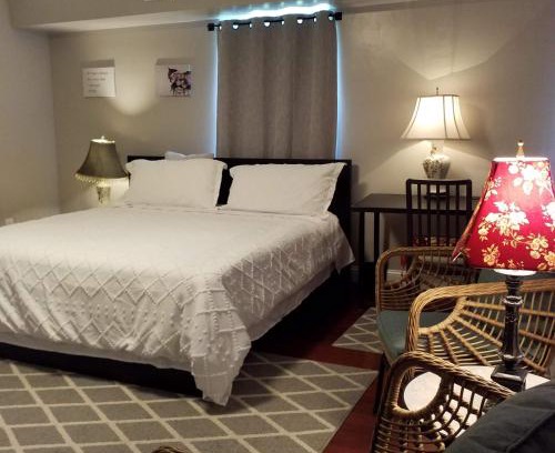 Wynnefield Maison | Fairmount House at The Mann Free Street Parking Quiet Spacious