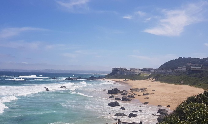 Keurboomstrand Cabine | Fairview House