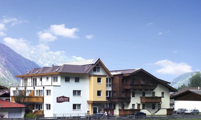 Laengenfeld Appartement | Falkner Appartement Resort