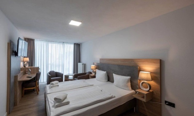 Neustadt an der Weinstrasse Maison | Familienzimmer - PANORAMA HOTEL in Neustadt an der Weinstraße