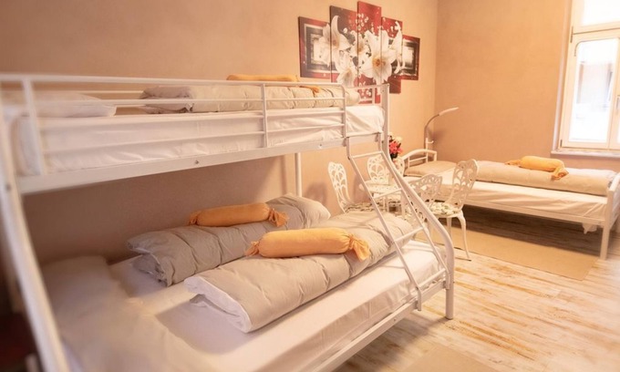 Neustadt an der Weinstrasse Maison | Family room large - Historia Hotel