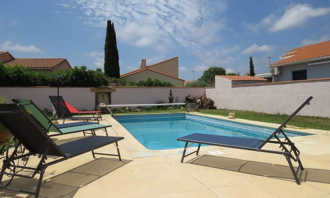 Saint-Hippolyte Maison | Villa familiale piscine privée proche plage 6PC7