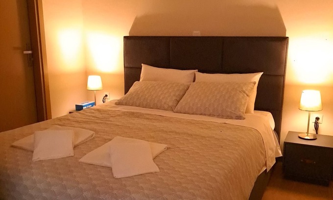 Galatsi Appartement | Family apartment in a near center of Athens suburb. Pet friendly!