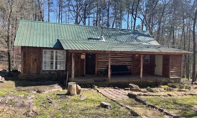 Clinton Cabine | Family Cabin Loft Style in a country atmosphere on the lakeside.
