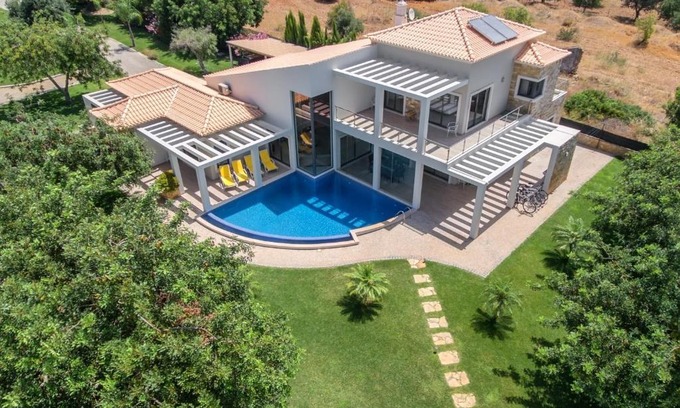 Pao Branco Maison | Family Country House