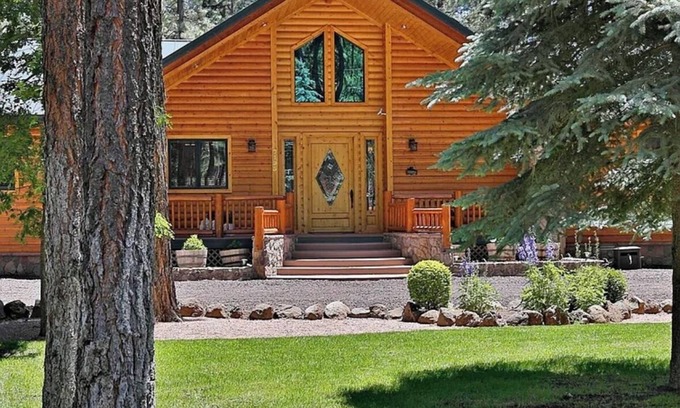 Pinetop Cabine | Family-friendly Pinetop cabin on Pinetop Country Club golf course