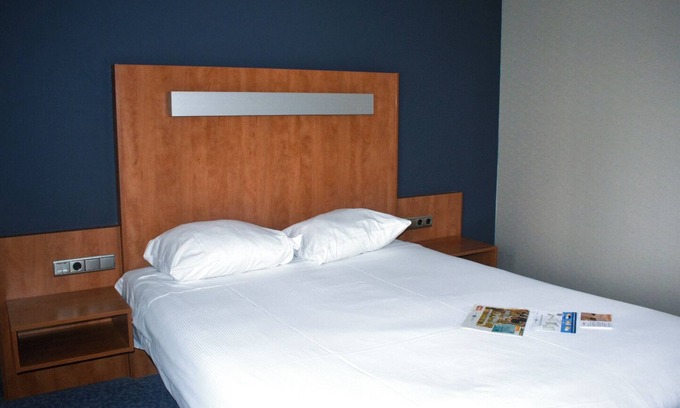 Made Hôtel | Family-Friendly 2 Units in Made | Outdoor Fun & Local Dining Close By