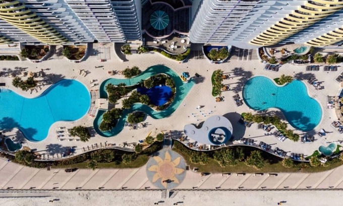 Daytona Beach Station Balnéaire | Family-Friendly 2BR Suite at Ocean Walk - Beach & Pools Await